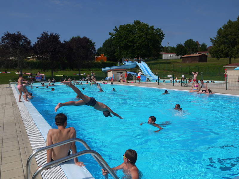 piscine lubersac juillet