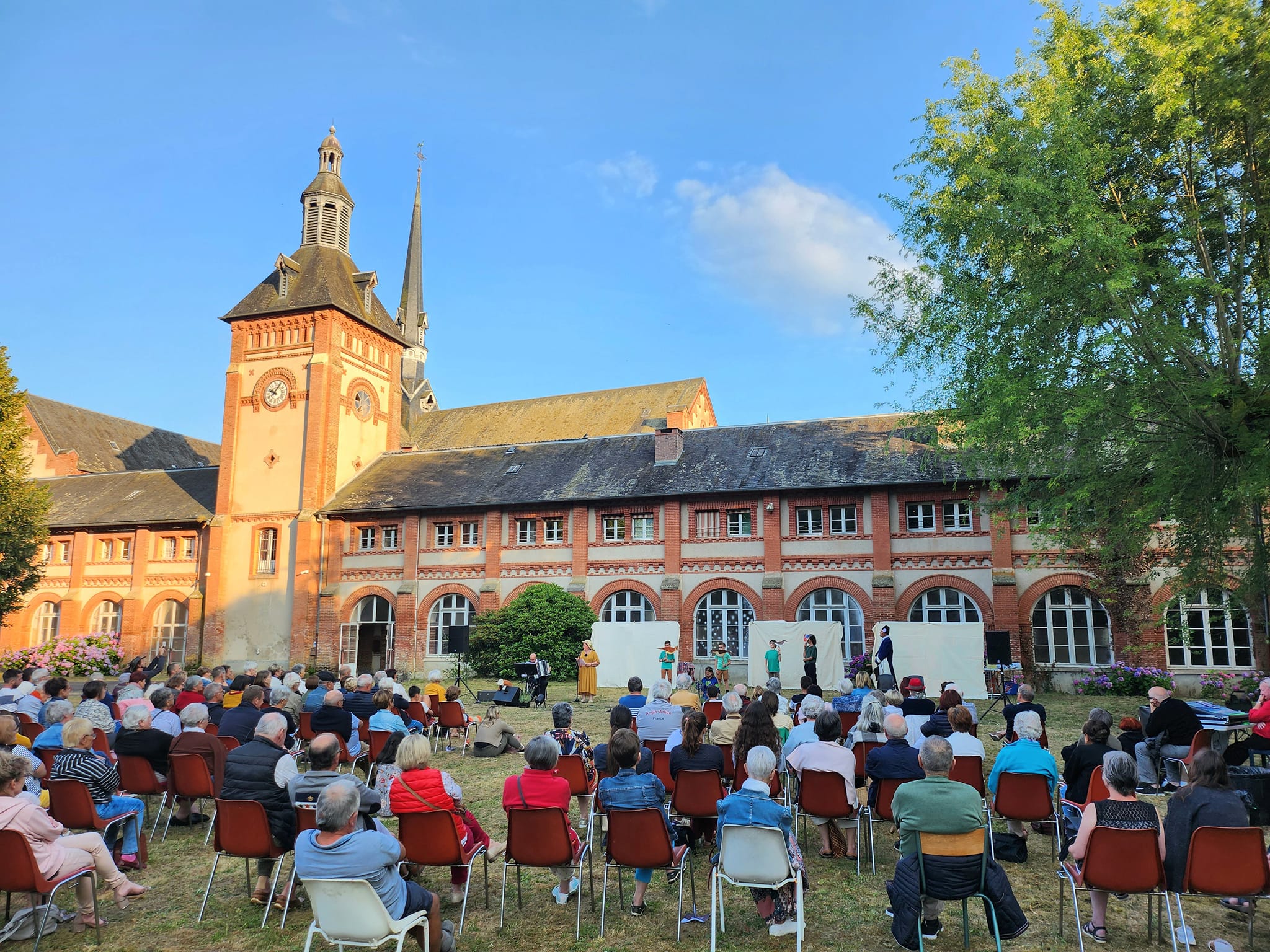 Chartreuse du Glandier accueille le spectacle Hors les murs été 2023 